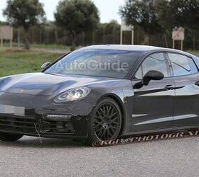 2017 Porsche Panamera Spotted in Southern Europe