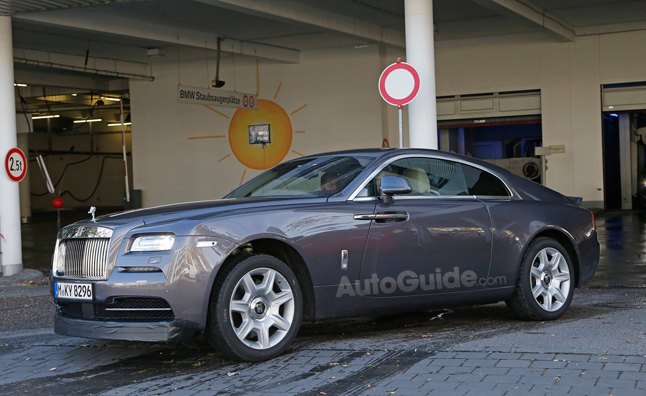 Rolls-Royce Wraith Spied Testing in Sportier Form