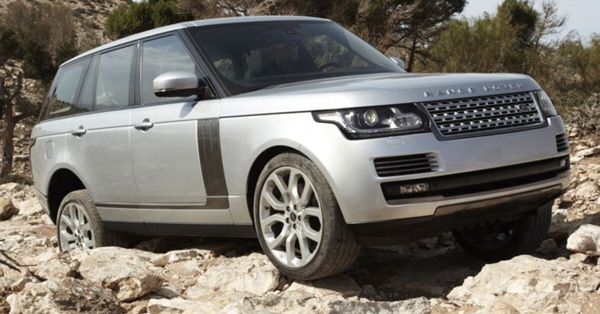 Land Rover Eyes Hardcore 4x4s | AutoGuide.com