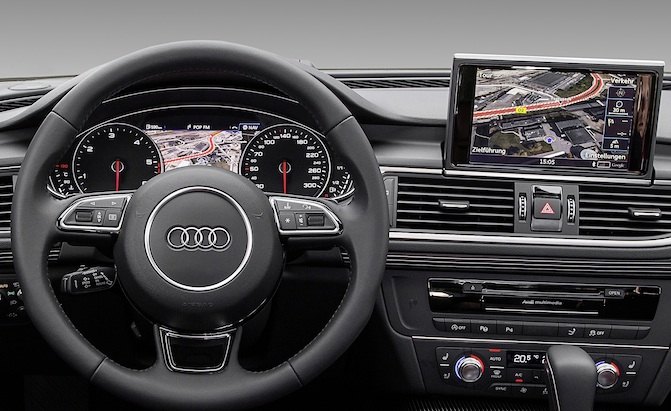 Cockpit Verbrauchsangaben Audi A7 Sportback:Kraftstoffverbrauch kombiniert in l/100 km: 9,5 – 4,7;CO2-Emission kombiniert in g/km: 221 – 122