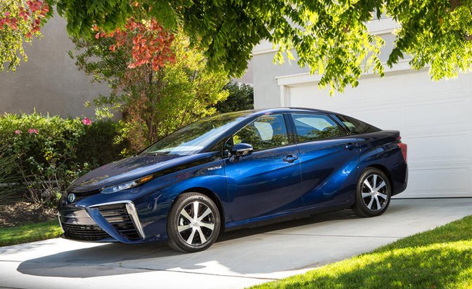 Toyota Opens Up Its Library of Hydrogen Patents