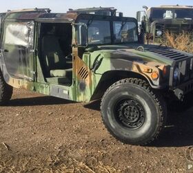 Demilitarized Humvees Heading to Auction