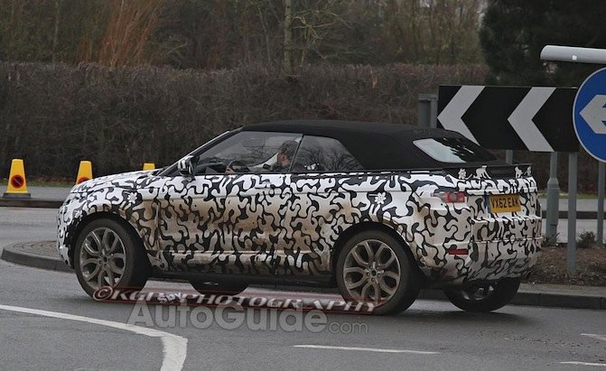 Range Rover Evoque Tests Going Topless