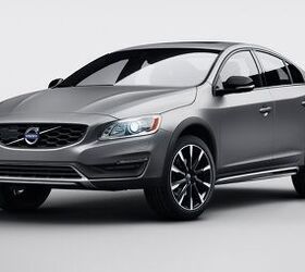 Volvo S60 Cross Country Stands Tall Before Detroit