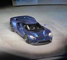 Ford GT Drops in Detroit Along With All the Jaws