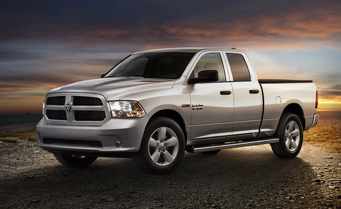 2015 ram 1500 hfe hauls 29 mpg into detroit