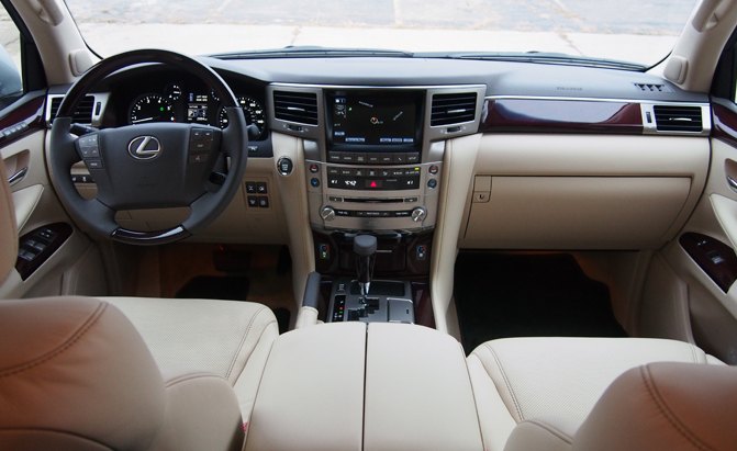 Five-Point Inspection: 2015 Lexus LX 570 | AutoGuide.com