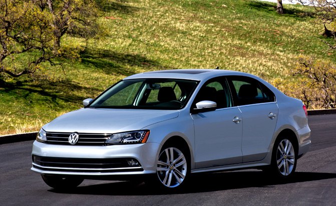 top 10 safest affordable midsize cars of 2015