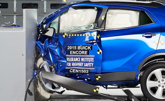 2015 buick encore chevy trax earn iihs top safety pick