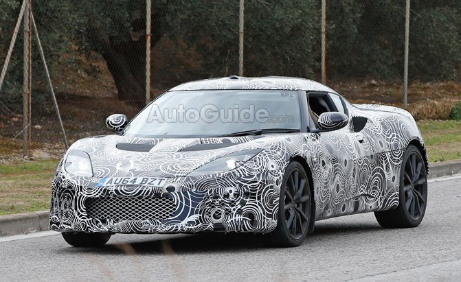 Facelifted 2016 Lotus Evora Spotted in Spy Photos