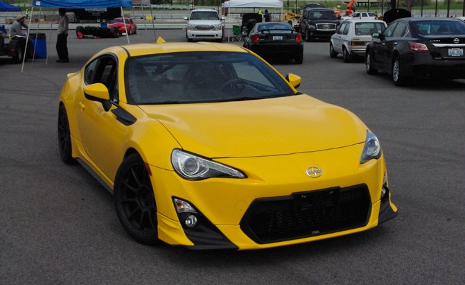 toyota engineers taking on one lap of america in scion fr s