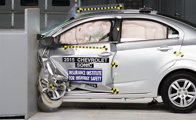 2015 Chevy Sonic Named IIHS Top Safety Pick
