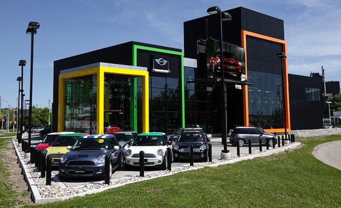 Mini Dealers Improve Most on Mercedes-Topped Consumer Treatment Study