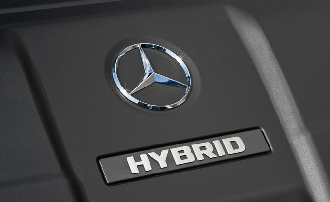 Mercedes-AMG Turning to Hybrids by 2020