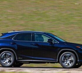 Top 10 Most Fuel Efficient AWD Crossovers and SUVs | AutoGuide.com