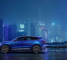 Your Best Look Yet at the 2017 Jaguar F-Pace