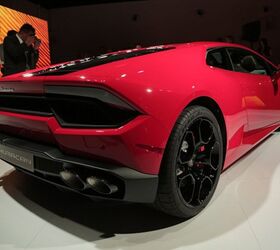 2016 Lamborghini Huracan LP 580-2 Video, First Look
