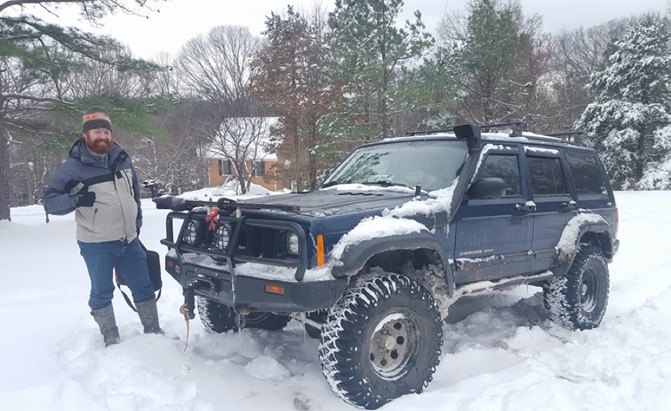 Jeep Owners Once Again Lend a Helping Hand in Snow Storm