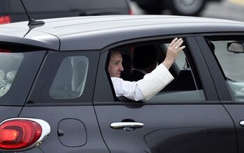 Pope Francis' Fiat 500L Sells for $82K at Auction