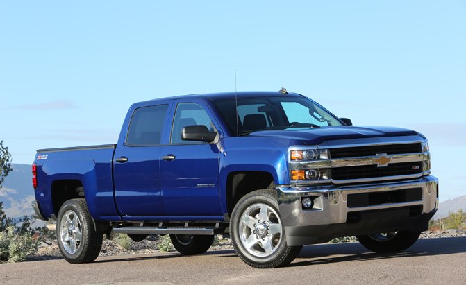 GM Recalls 473K Trucks, SUVs for Brake Pedal Issue
