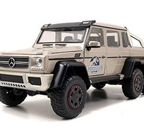 Daily Diecast: Relive Jurassic World With This 6×6 Mercedes G-Wagen