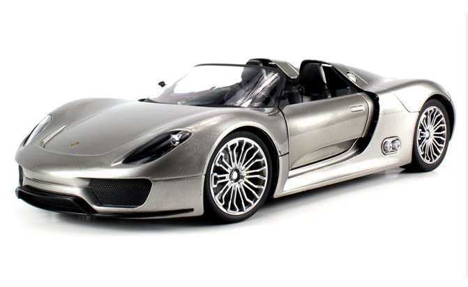 Daily Diecast: Take a Look at This Gorgeous Porsche 918 Spyder