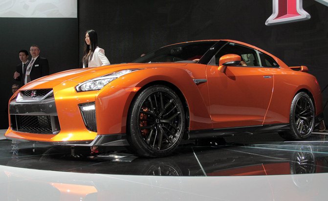 2017 nissan gt r video first look