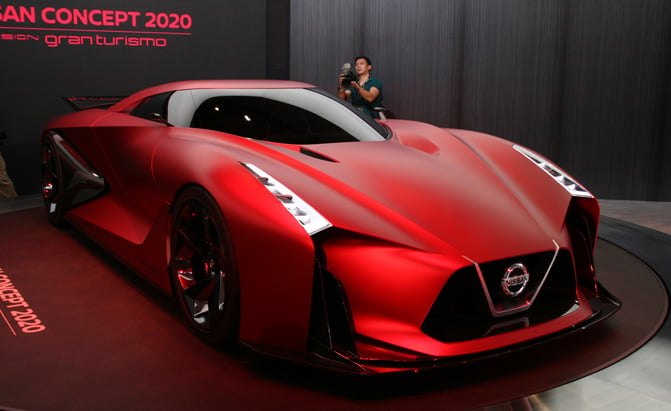 2020 Nissan GT-R Will Have Hypercar Performance,Expert Predicts