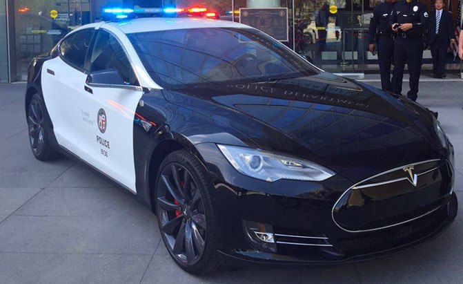 LAPD Not Sold on Using the Tesla Model S as a Cop Car