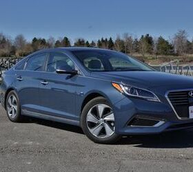 Feature Focus: A Look at What Makes the 2016 Hyundai Sonata Plug-In Hybrid So Green