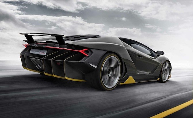 Lamborghini Developing Carbon Fiber Engine Parts