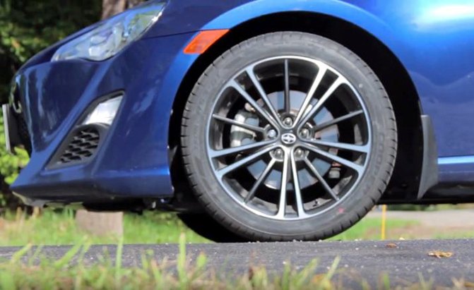 Cooper Zeon RS3-G1: Do All Season Tires Belong on a Sports Car?