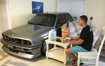 Check Out What One BMW E30 M3 Owner Did for Hurricane Matthew