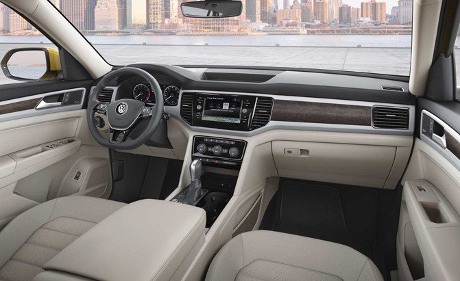 2018 volkswagen atlas crossover revealed launches spring 2017