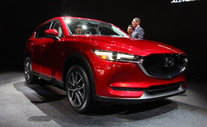 2017 Mazda CX-5 Video, First Look