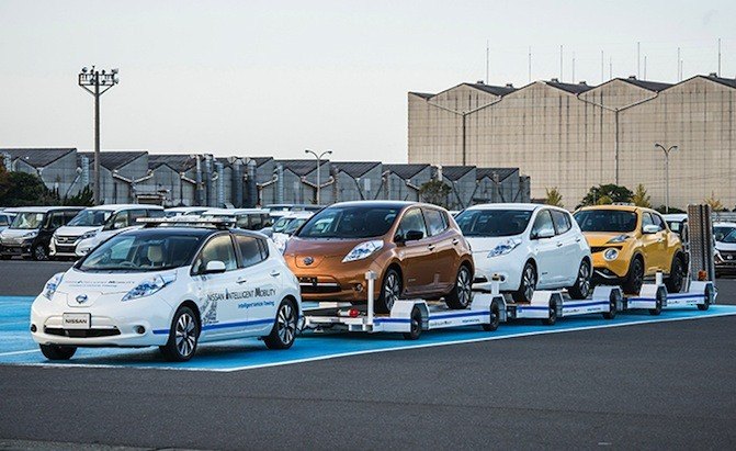 Nissan is Putting Self-Driving Leafs to Work