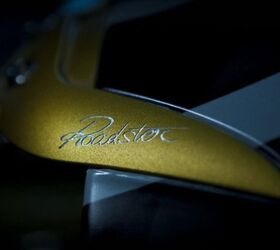 Pagani Finally Confirms a Huayra Roadster, Rich People Everywhere Start Buying Sunscreen