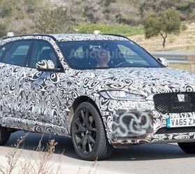 Jaguar F-Pace SVR Coming With 567 HP