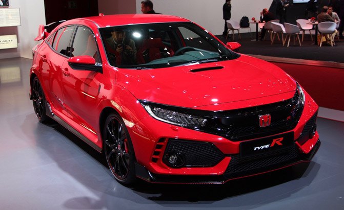 Listen to the New Civic Type R Rev Its Turbo Engine