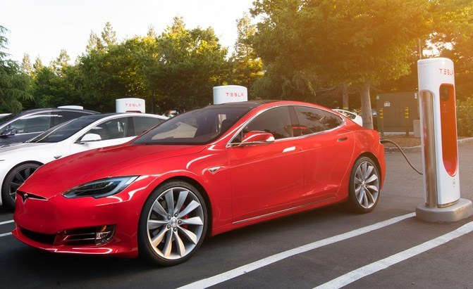 Tesla Backtracks and Brings Back One of Its Biggest Perks