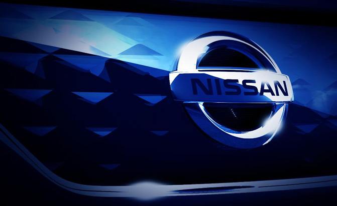 2018 Nissan Leaf Teases Its New Front Grille