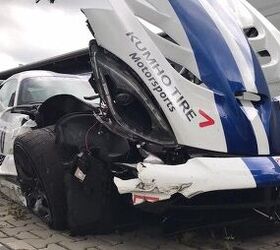 One of the Nurburgring Record Attempt Viper ACRs Has Crashed