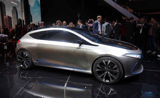 Mercedes and Smart 2017 Frankfurt Motor Show Debuts Video, First Look