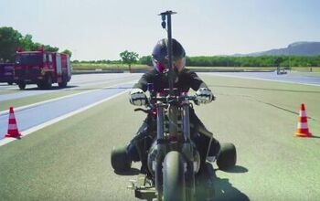 Insane Water Rocket Trike Does 0-60 MPH in Half a Second