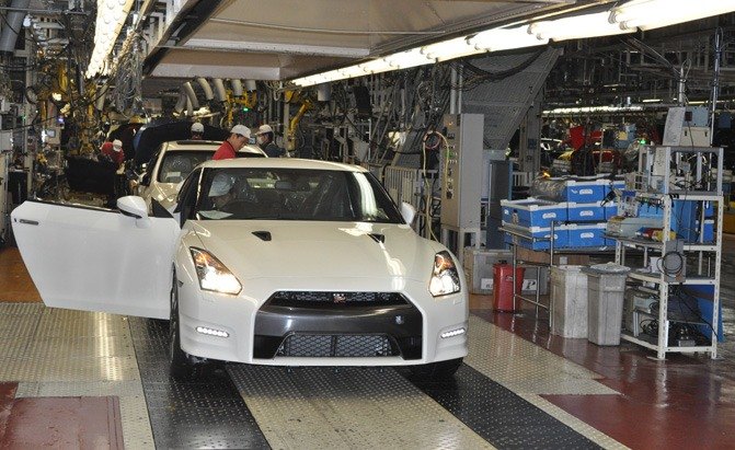 Nissan Has Halted Its Japanese Car Production