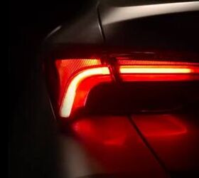 toyota shows off the new avalon s fancy directional turn signals