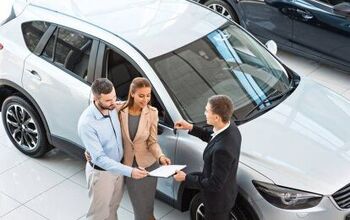 Pros and Cons of Financing a Car