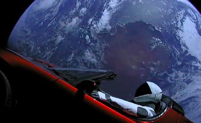 How the Internet Reacted to Elon Musk Launching a Tesla Into Space