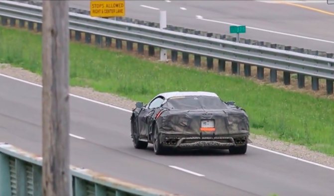 Watch the Mid Engine Corvette Accelerate Hard From a Stop