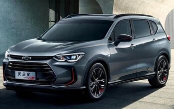 Alleged Images of the 2019 Chevrolet Orlando Surface